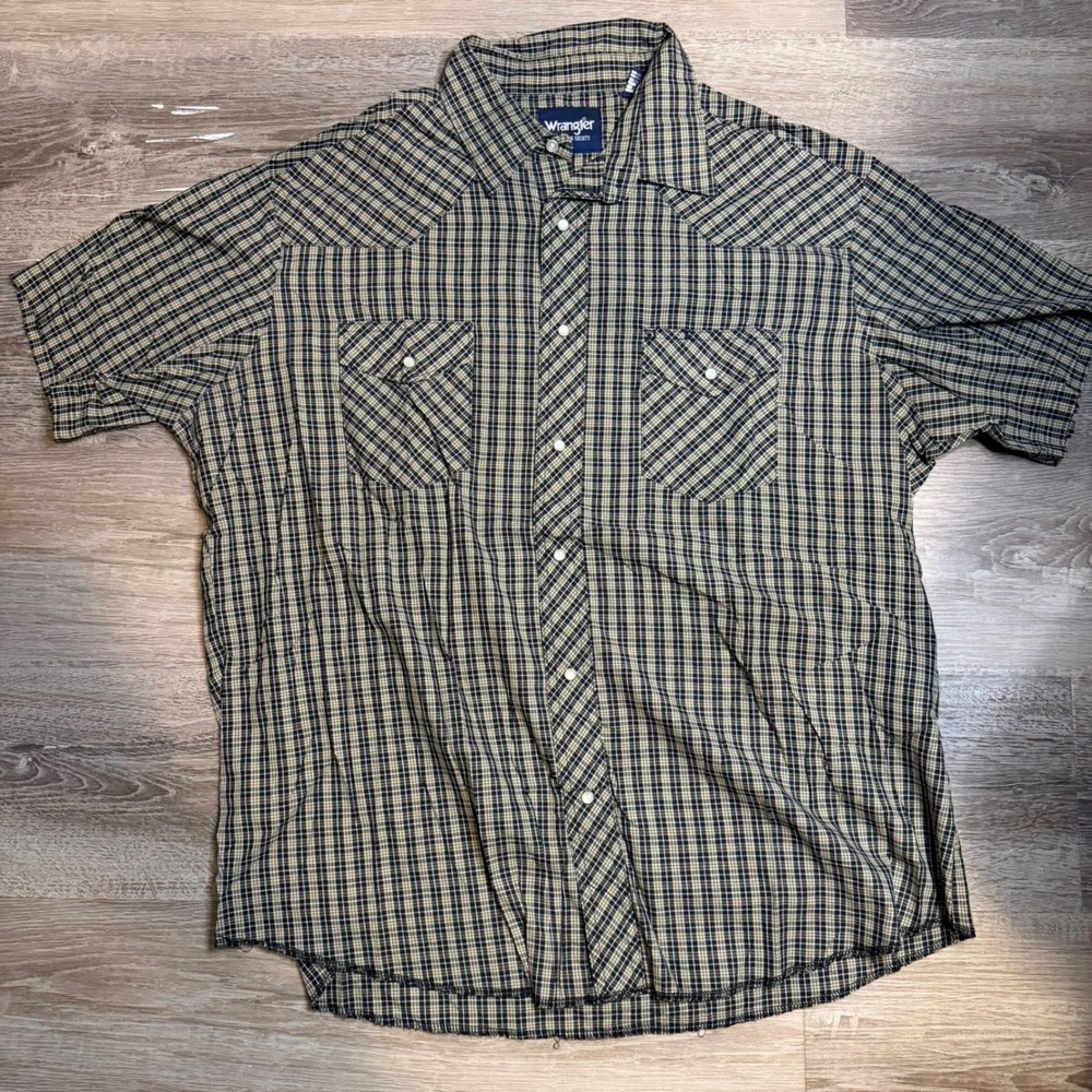 Wrangler Mens Western Shirt XL Short Sleeve Pearl Snap Plaid Tan Navy Blue